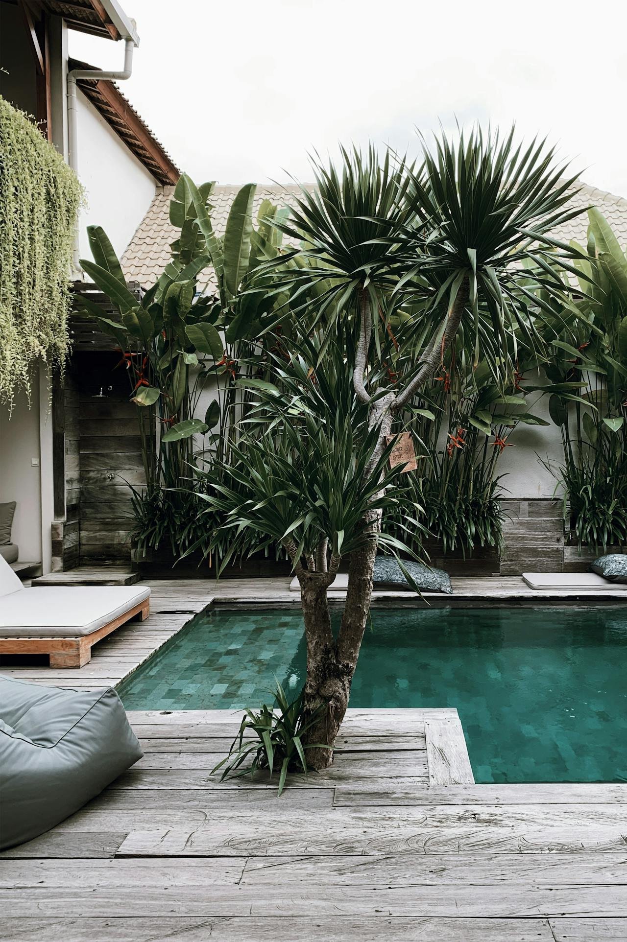 El costo de tener una piscina inversión y la importancia de los profesionales